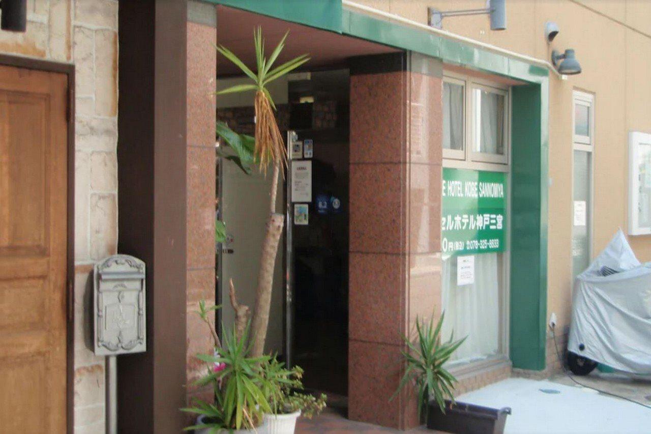 Capsule Hotel Kobe Sannomiya (Adults Only) Kültér fotó